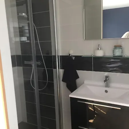 Сasa de vacaciones 8 A 14 Personnes En Champagne Avec Jacuzzi *